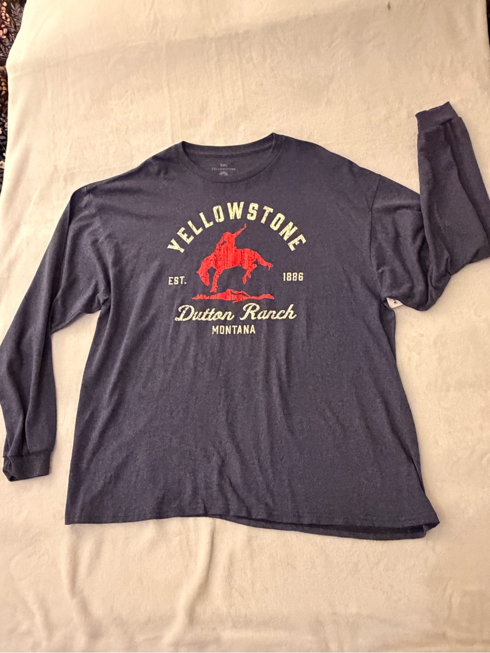 Yellowstone Dutton Ranch Long Sleeve Graphic Mens tee size: 2XL NWT